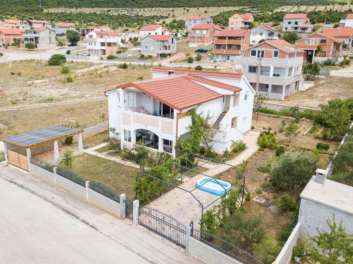 גורני קרין Apartment Larisa מראה חיצוני תמונה
