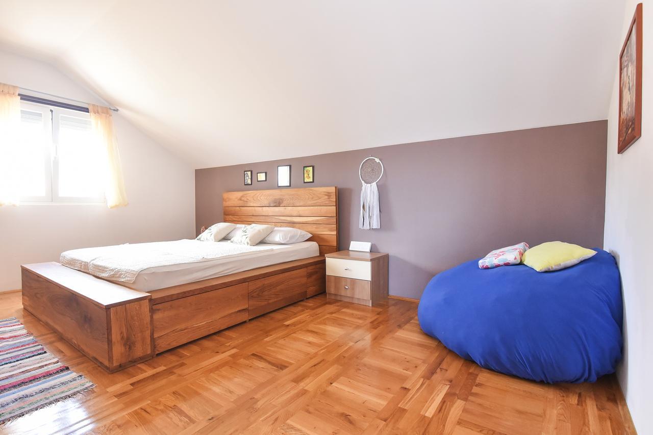 גורני קרין Apartment Larisa מראה חיצוני תמונה