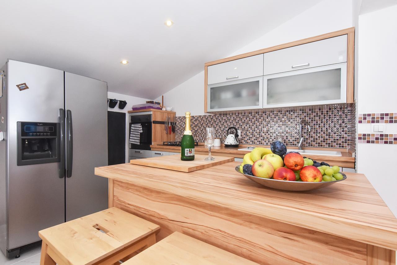 גורני קרין Apartment Larisa מראה חיצוני תמונה